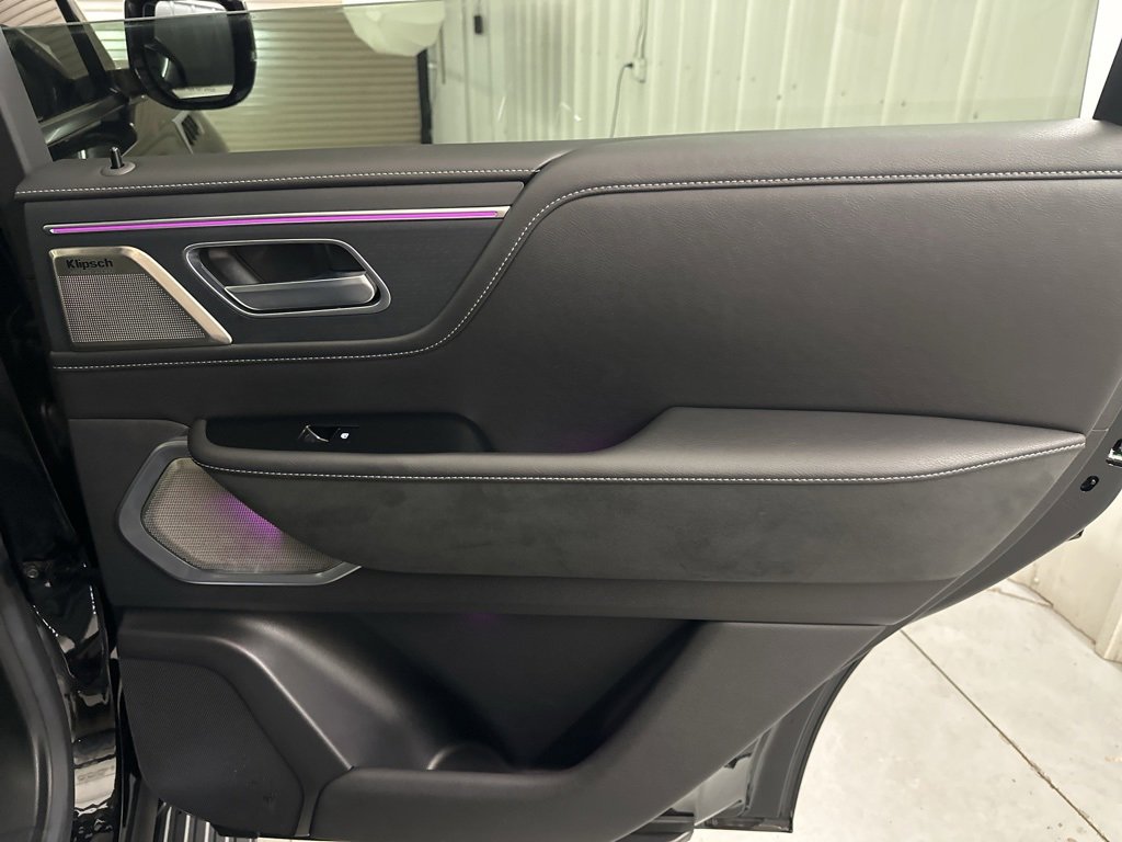 Certified 2025 INFINITI QX80 Sensory image 40