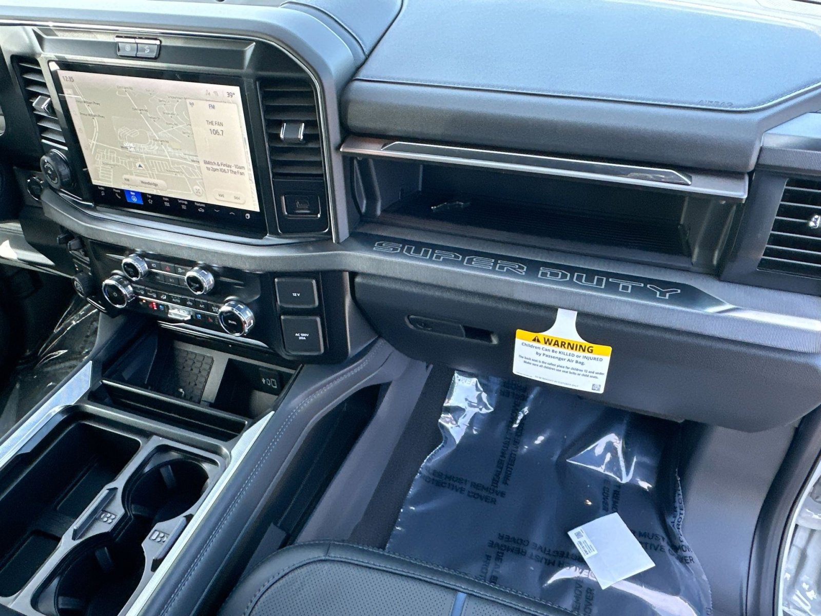 New 2026 Ford F250 Platinum w/ Tremor Off-Road Package image 37