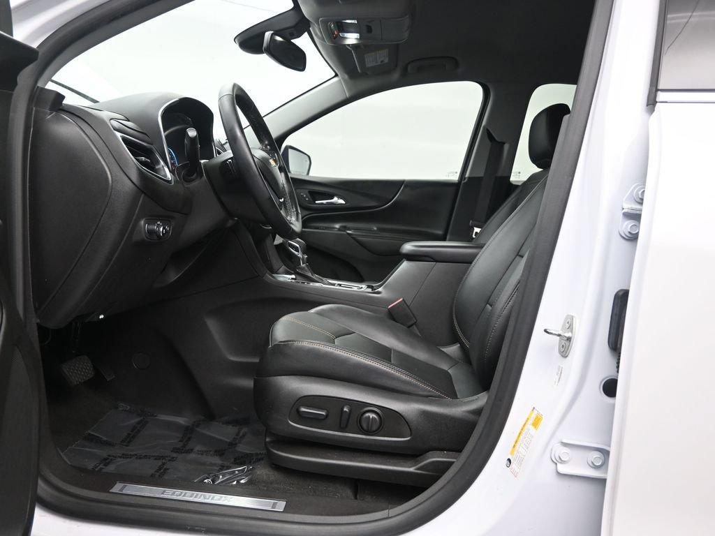 Used 2024 Chevrolet Equinox Premier FWD image 12