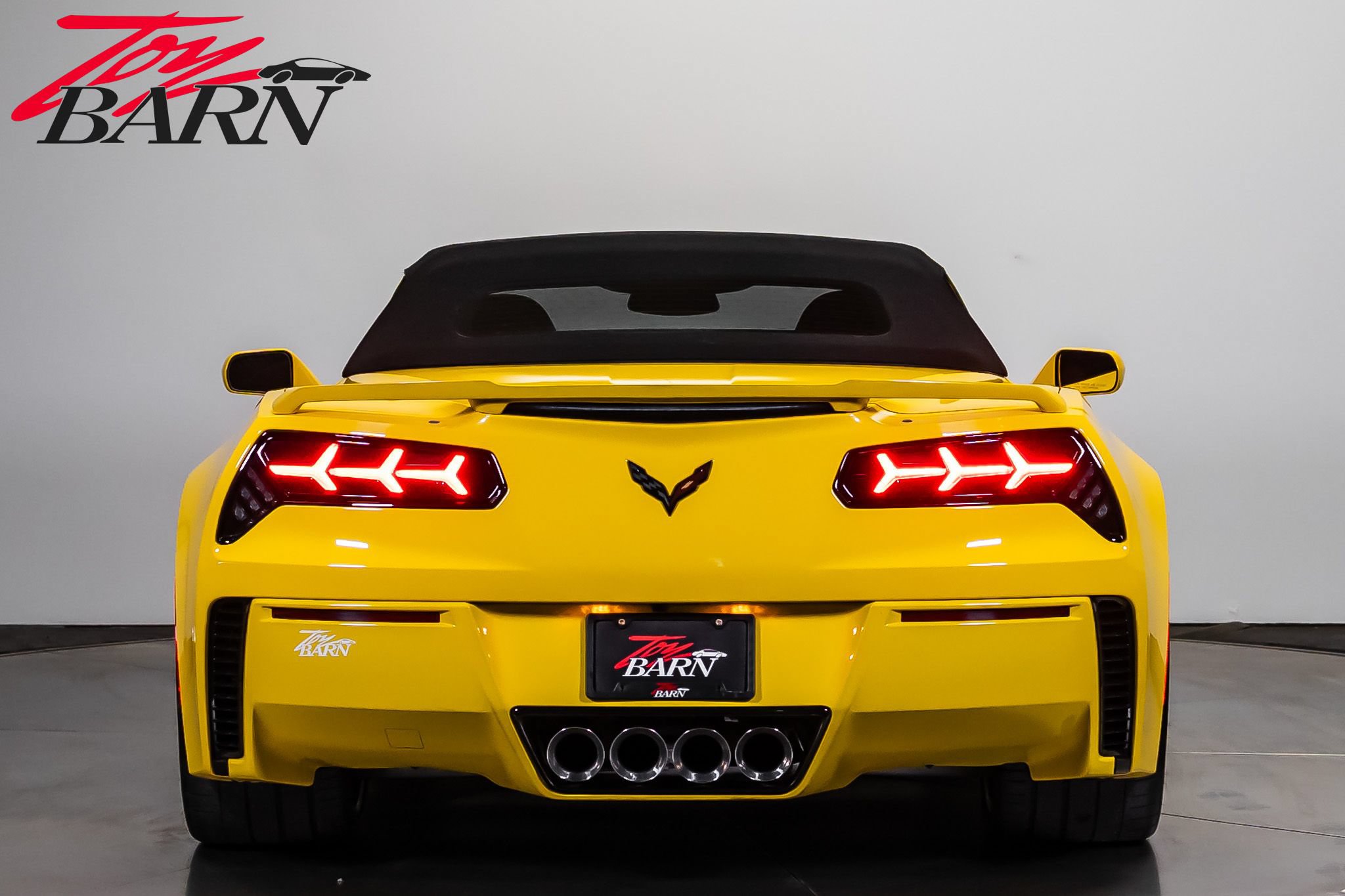 Used 2016 Chevrolet Corvette Z06 w/ 3LZ Preferred Equipment Group RWD image 12