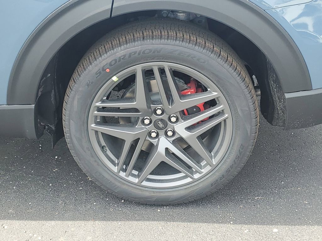 New 2026 Ford Explorer ST AWD/4WD image 37