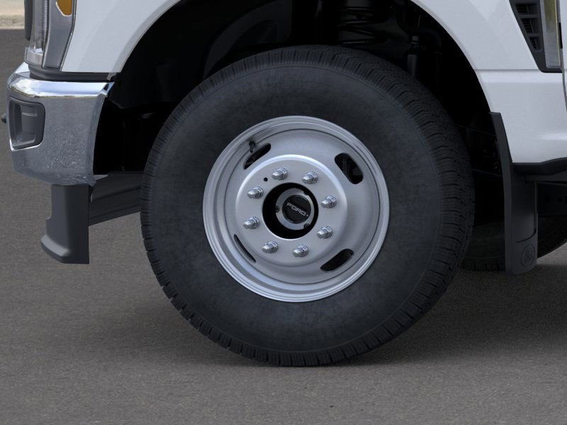 New 2026 Ford F350 4x4 Crew Cab DRW Super Duty image 19