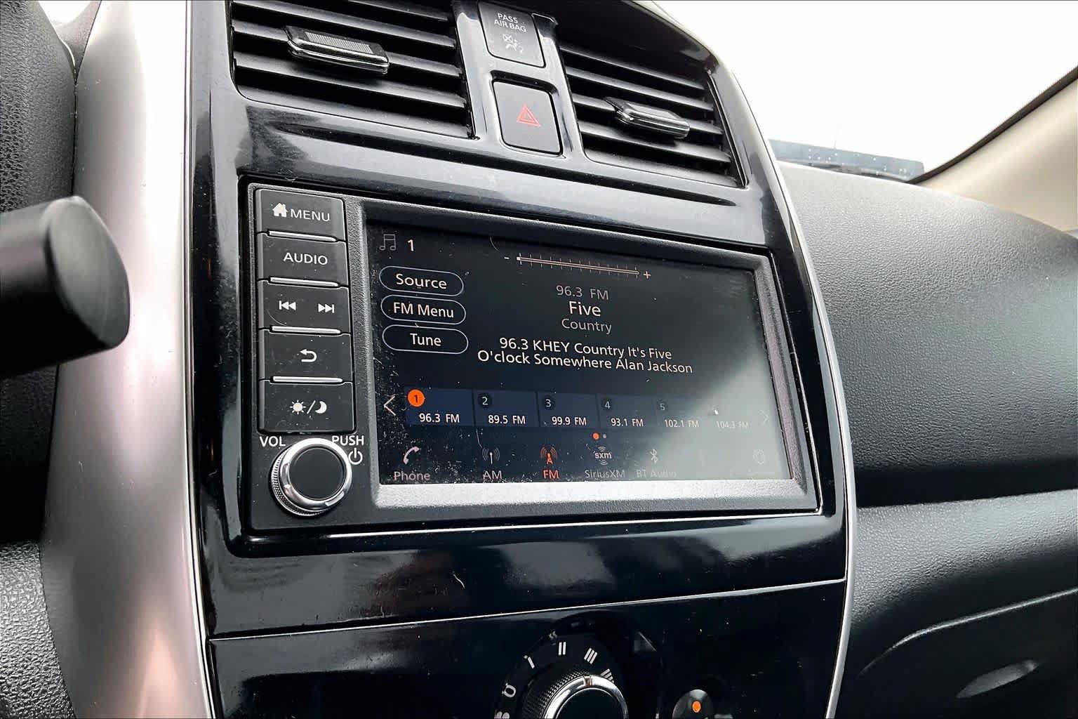 Used 2019 Nissan Versa SV w/ SV Special Edition Package FWD image 33