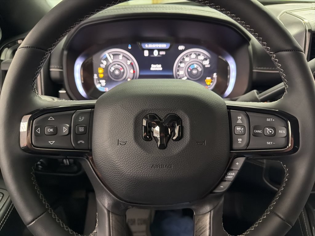 New 2026 RAM 2500 Limited AWD/4WD image 14