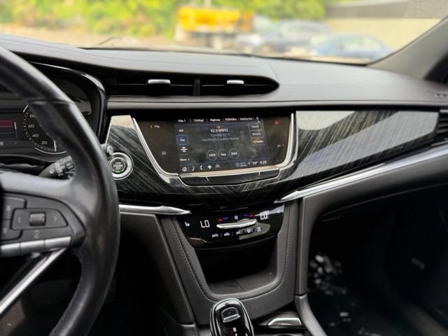 Used 2022 Cadillac XT6 Premium Luxury AWD/4WD image 26