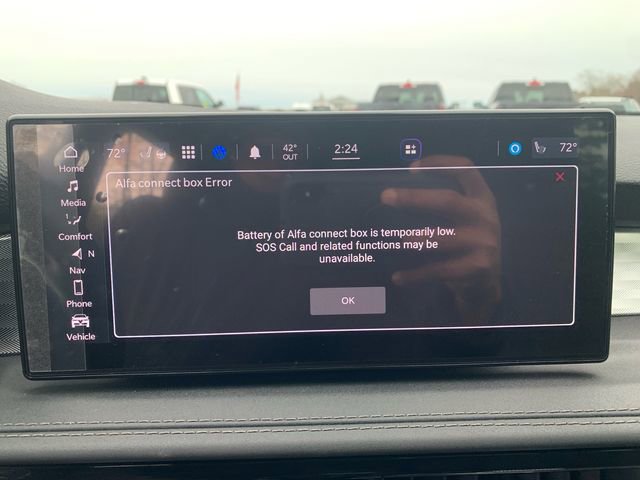 Used 2024 Alfa Romeo Tonale Veloce w/ Premium Interior Package image 29
