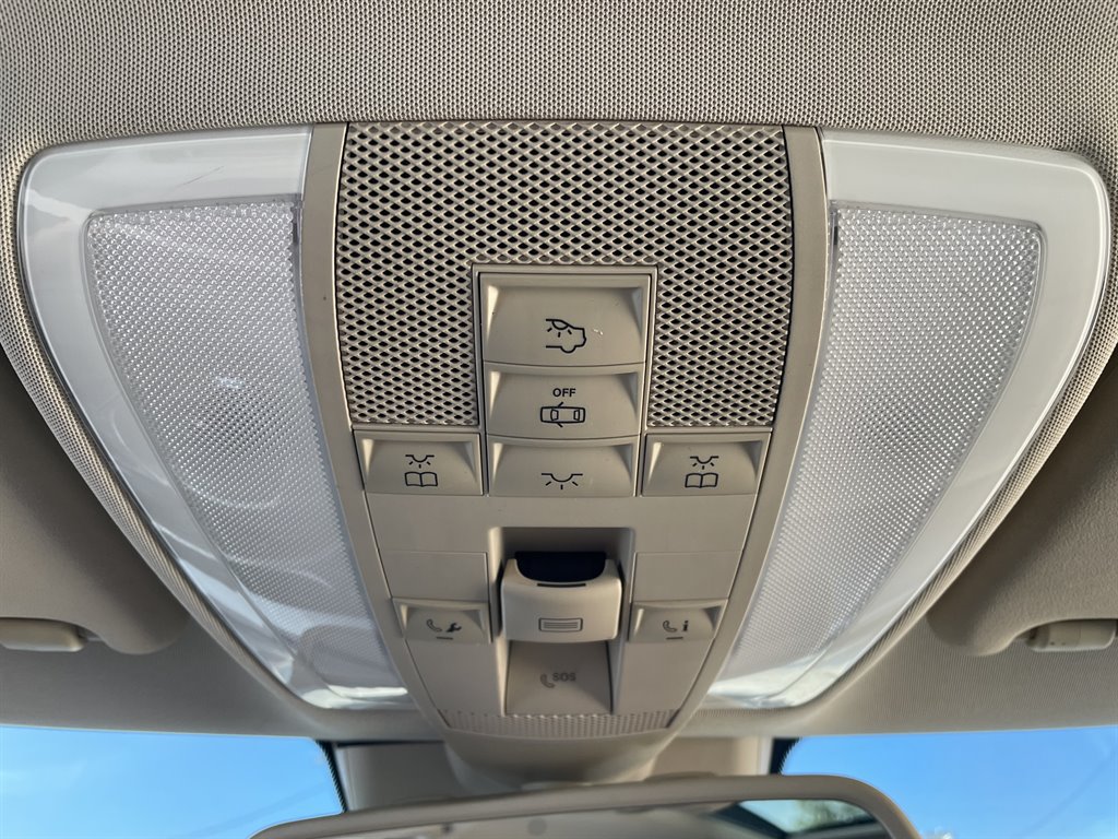 Used 2013 Mercedes-Benz E 350 Coupe w/ Premium 2 Pkg image 33