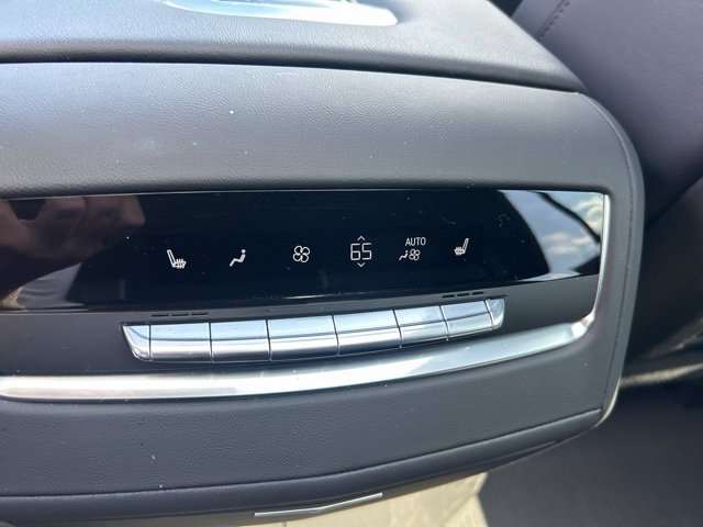 Used 2023 Cadillac Escalade Premium Luxury w/ Performance Package RWD image 23