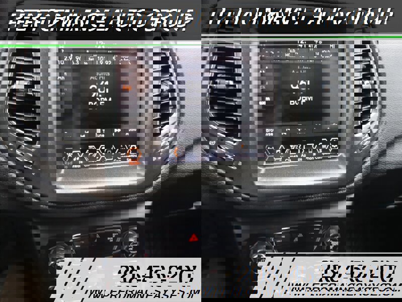 Used 2020 Jeep Compass Trailhawk image 18