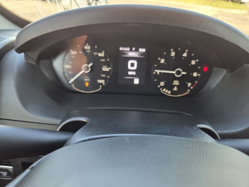 Used 2025 RAM ProMaster 2500 w/ Convenience Group FWD image 14