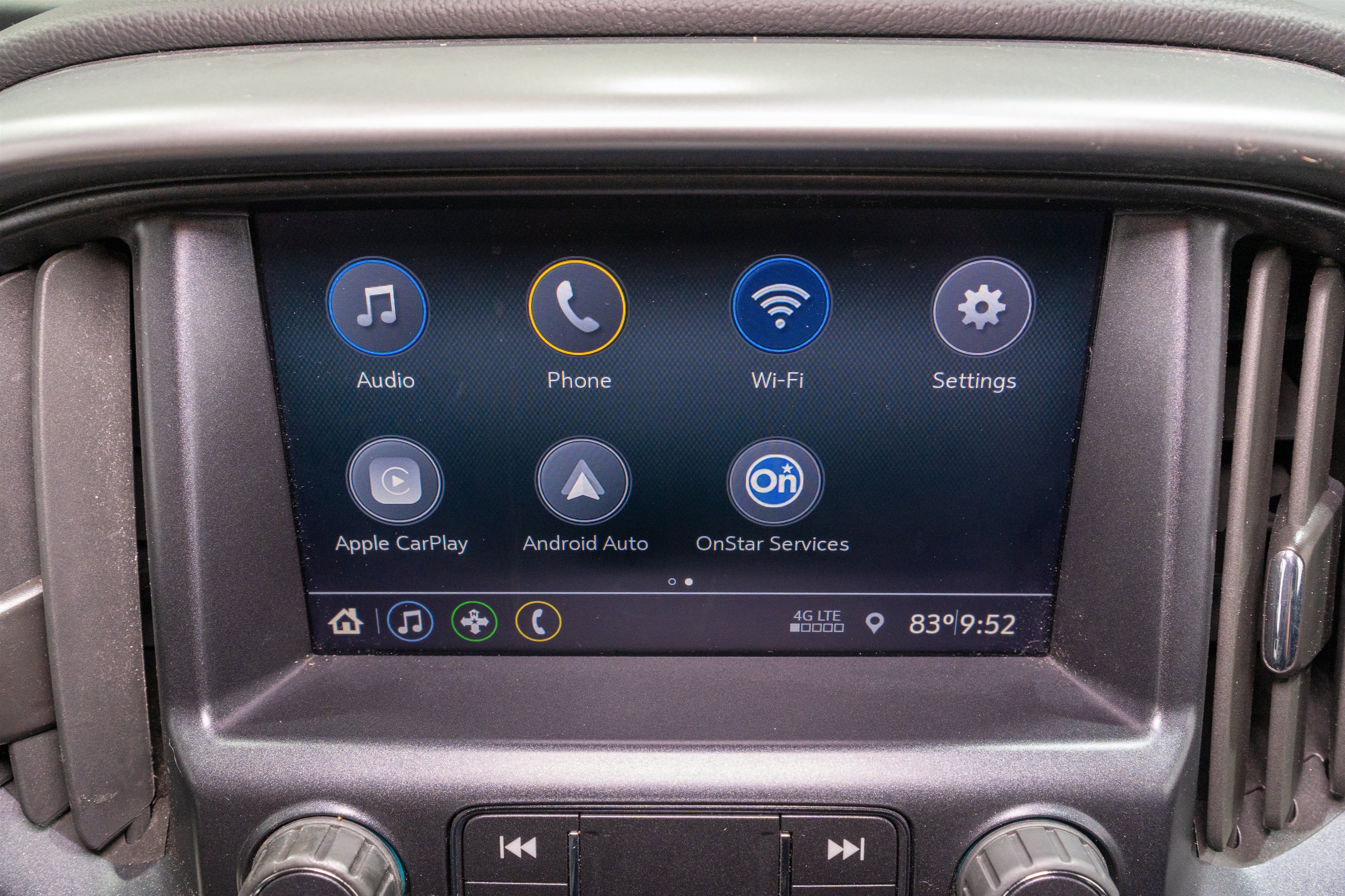 Used 2022 Chevrolet Colorado LT w/ Fleet Safety Package RWD image 18