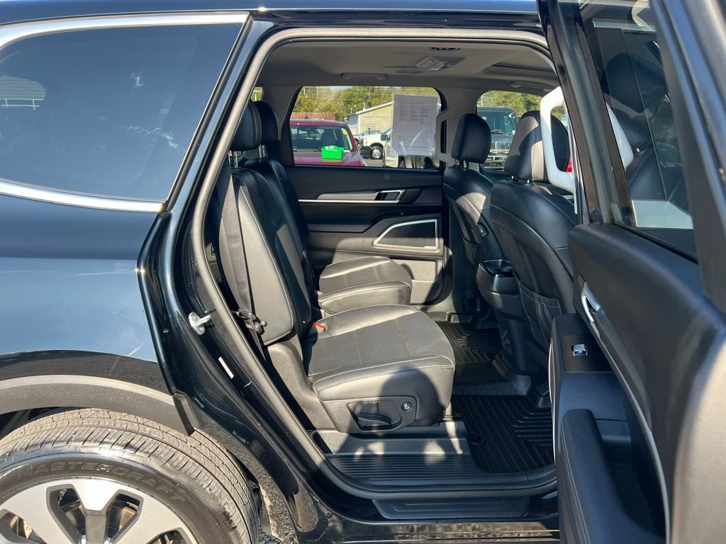 Used 2020 Kia Telluride S image 19