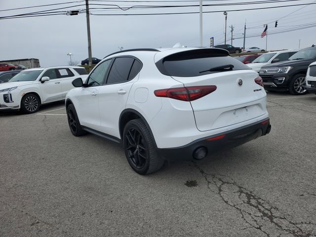 Used 2019 Alfa Romeo Stelvio w/ Nero Edizione image 6