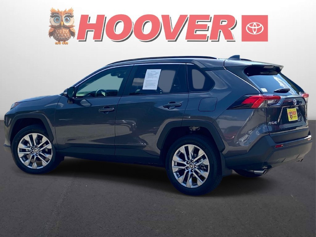 Used 2025 Toyota RAV4 XLE Premium FWD image 7