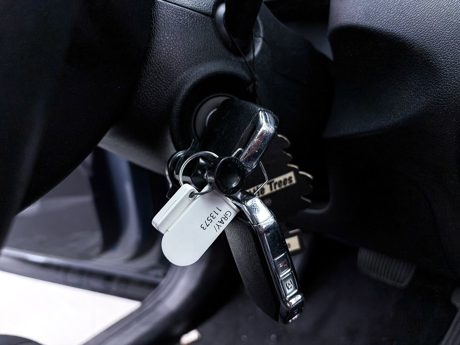 Used 2022 Kia Sorento LX image 24