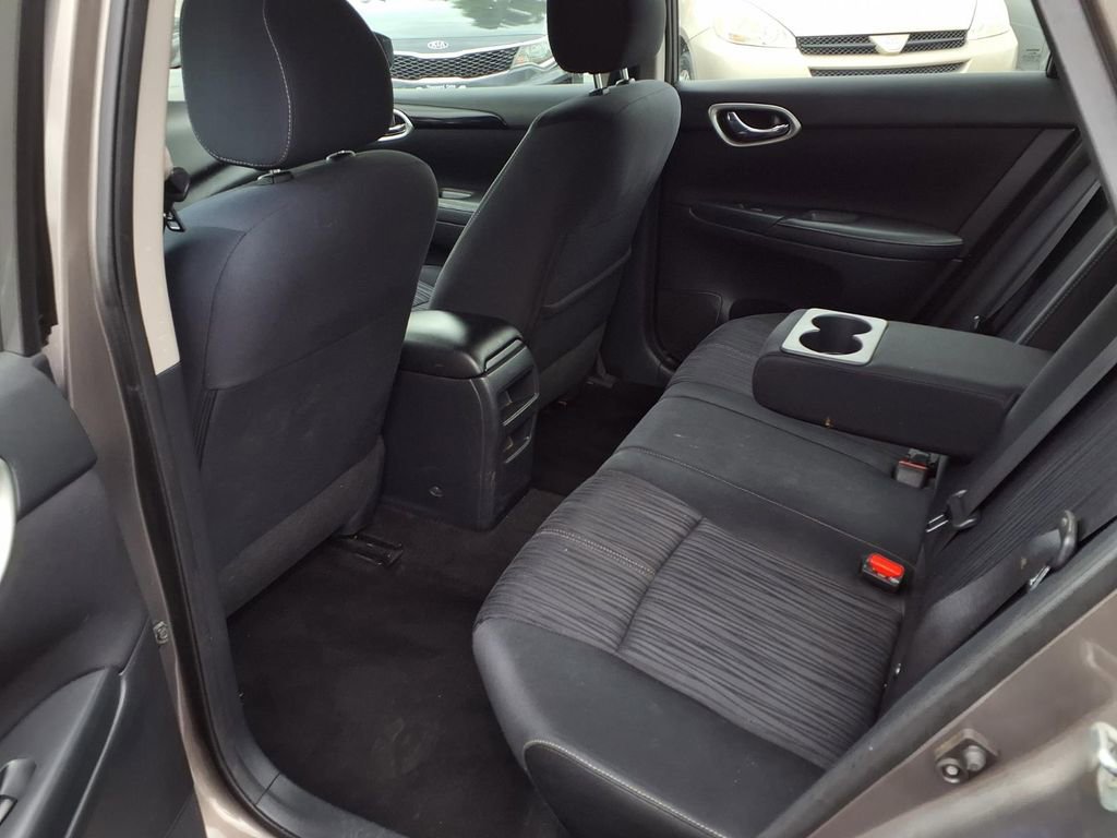Used 2017 Nissan Sentra SV image 18