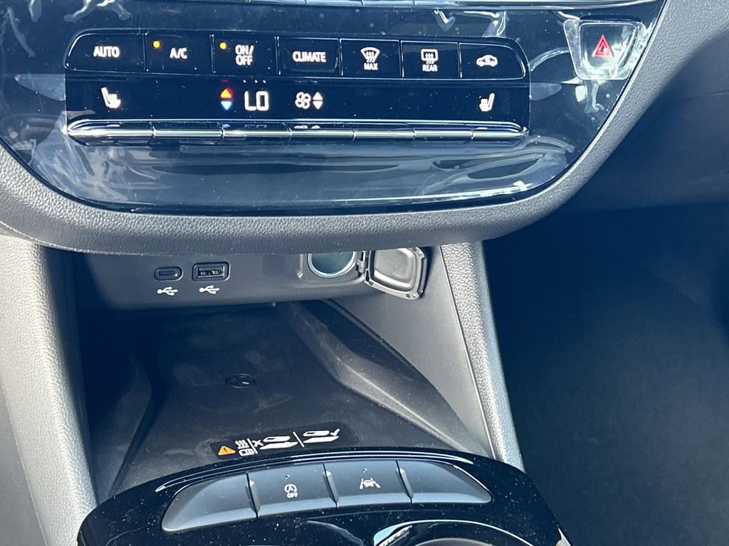 New 2026 Buick Envista Avenir image 24