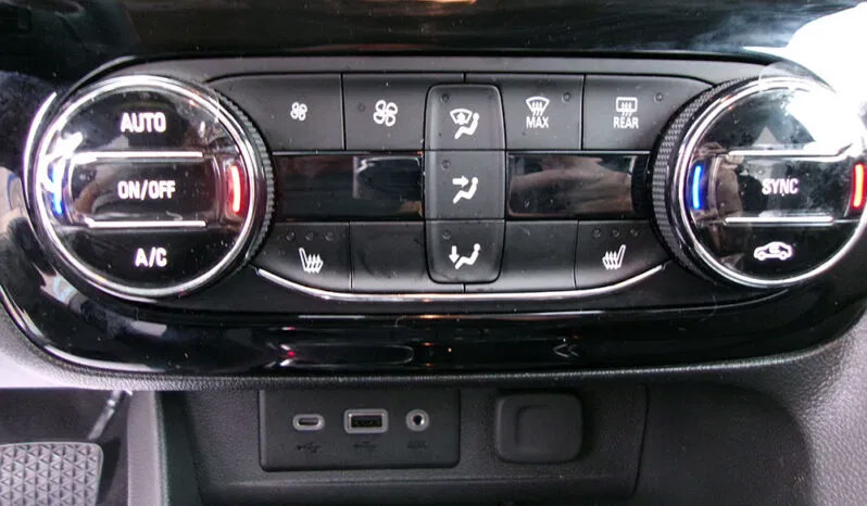 Used 2023 Buick Encore GX Select FWD image 18