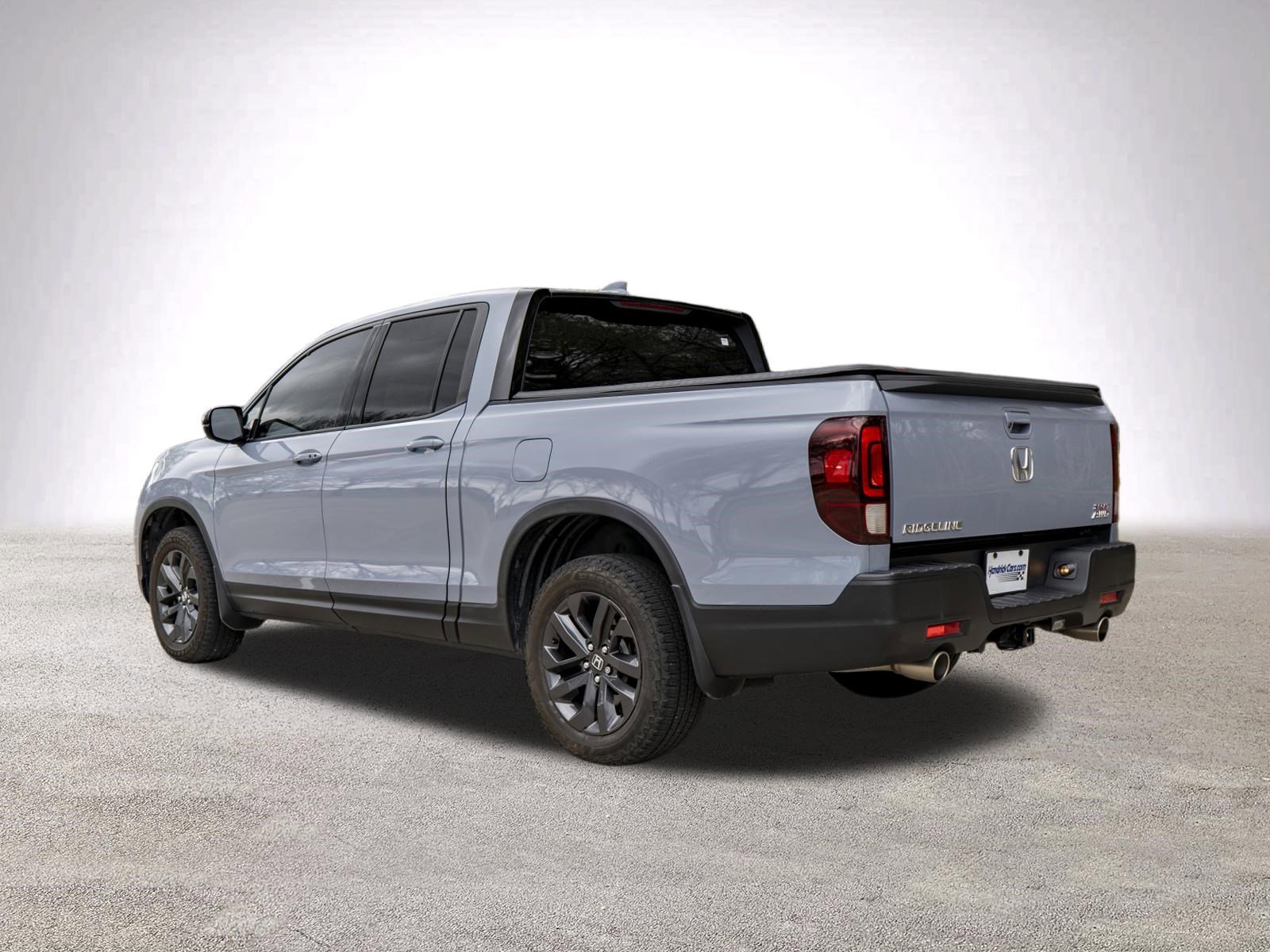 Used 2023 Honda Ridgeline Sport image 7