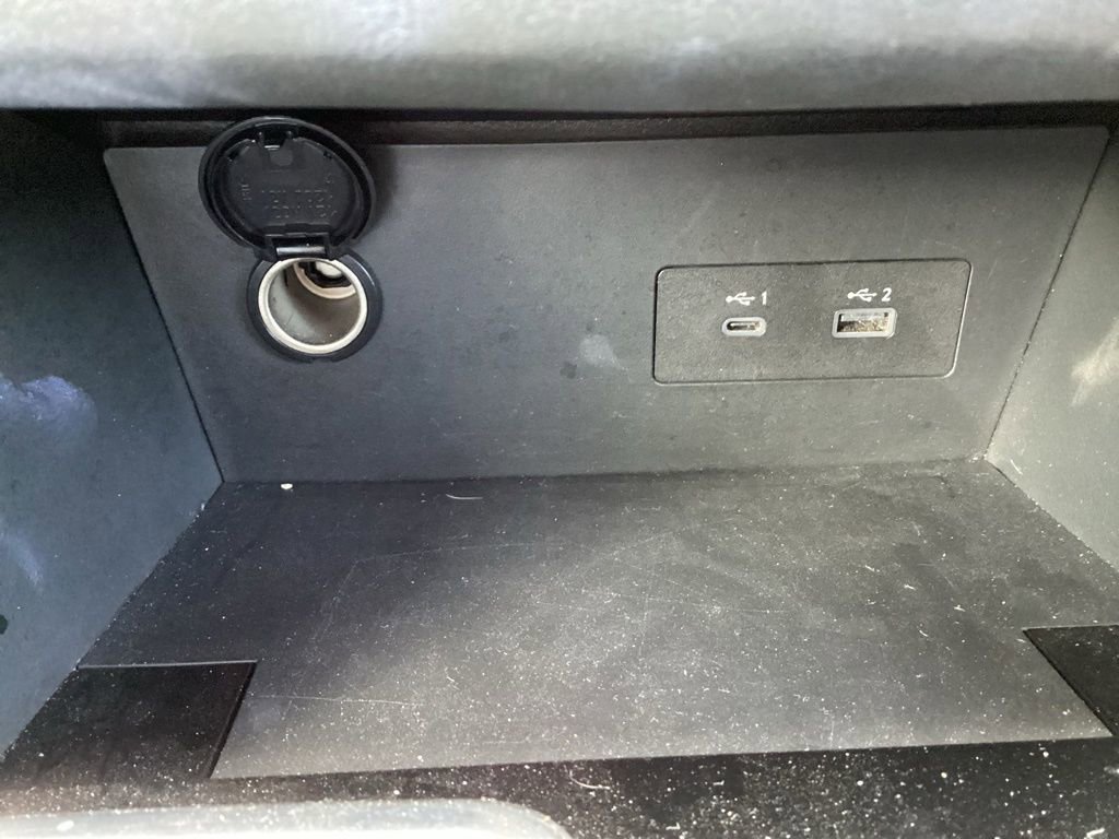 Used 2025 Nissan Pathfinder SV AWD/4WD image 26