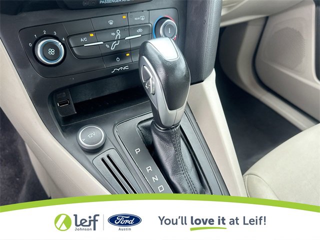 Used 2016 Ford Focus SE image 25