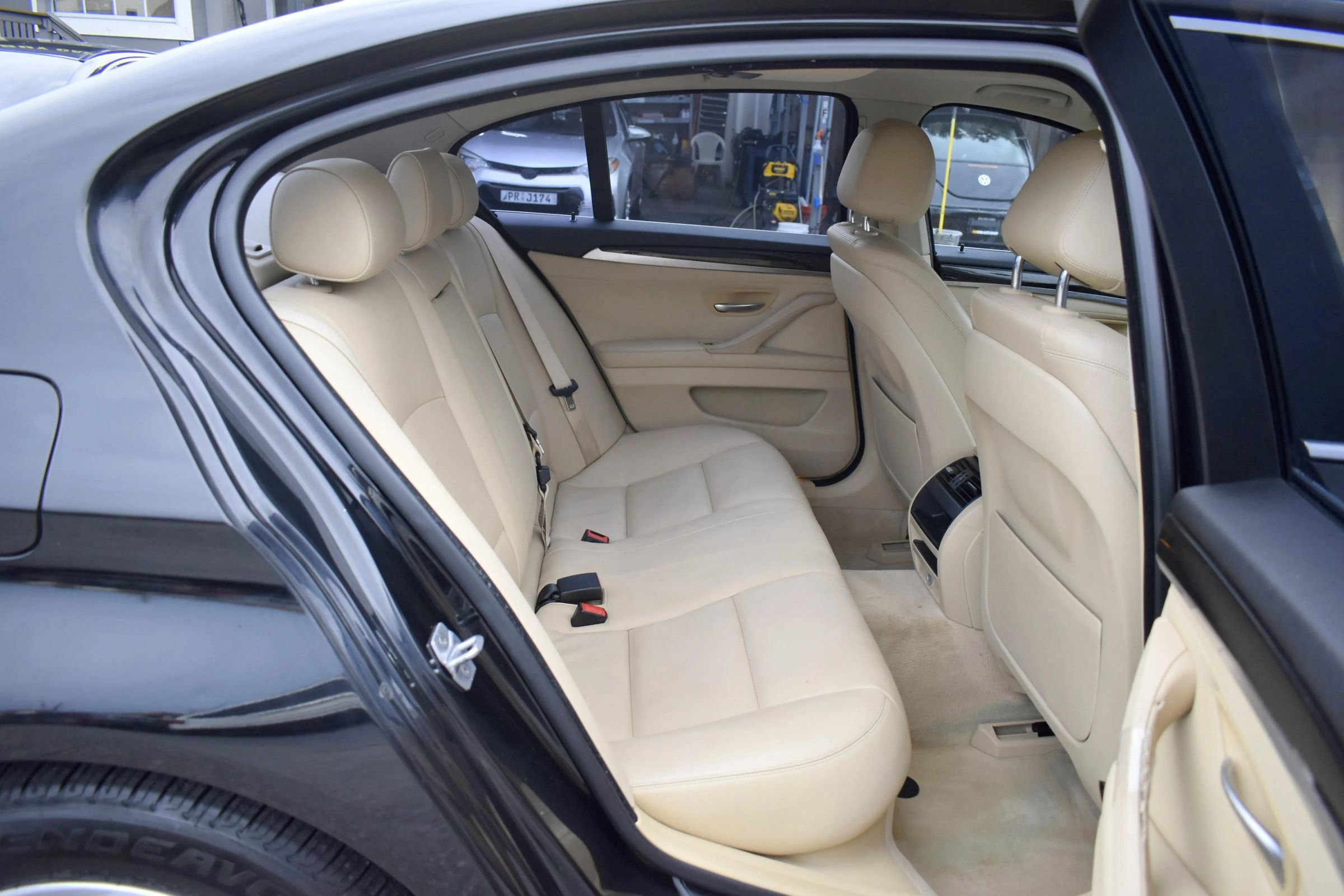 Used 2015 BMW 528i Sedan image 16