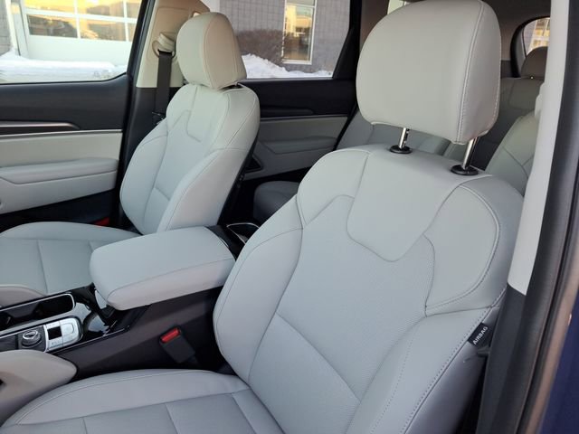 New 2025 Kia Telluride S image 5