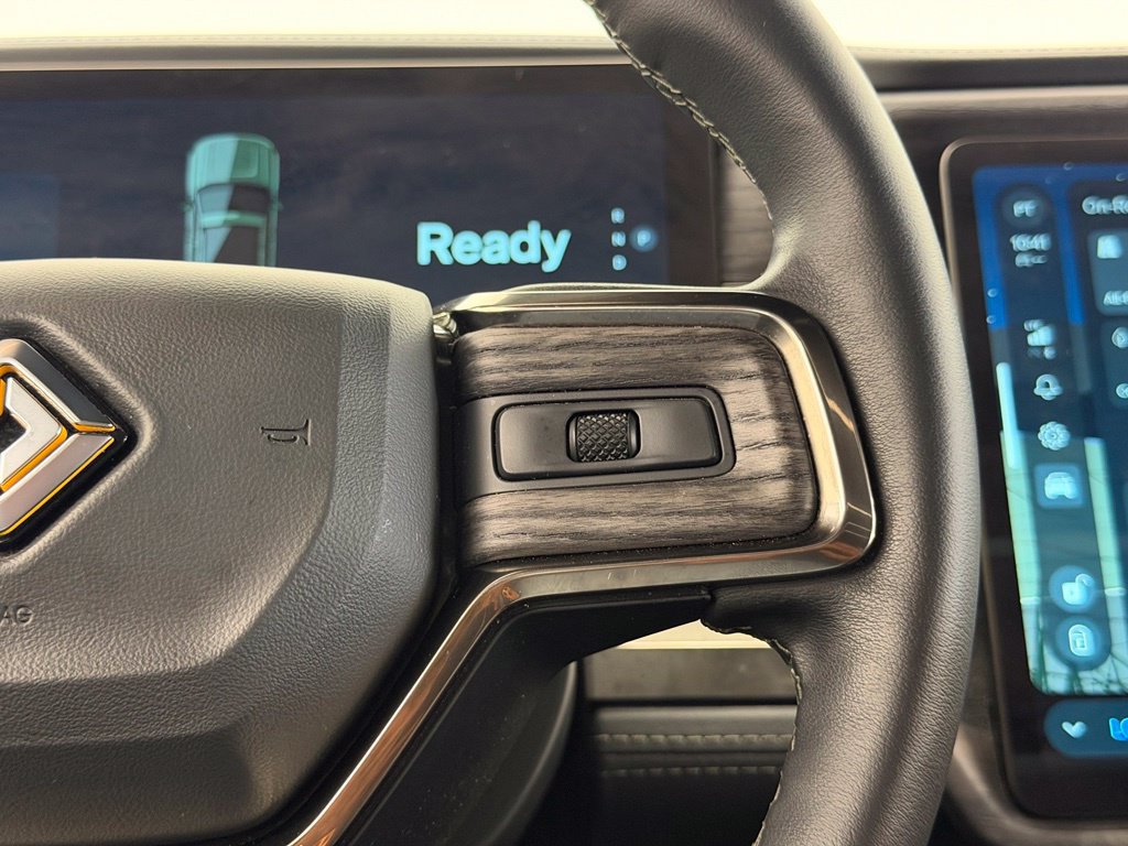 Used 2022 Rivian R1T Adventure AWD/4WD image 22