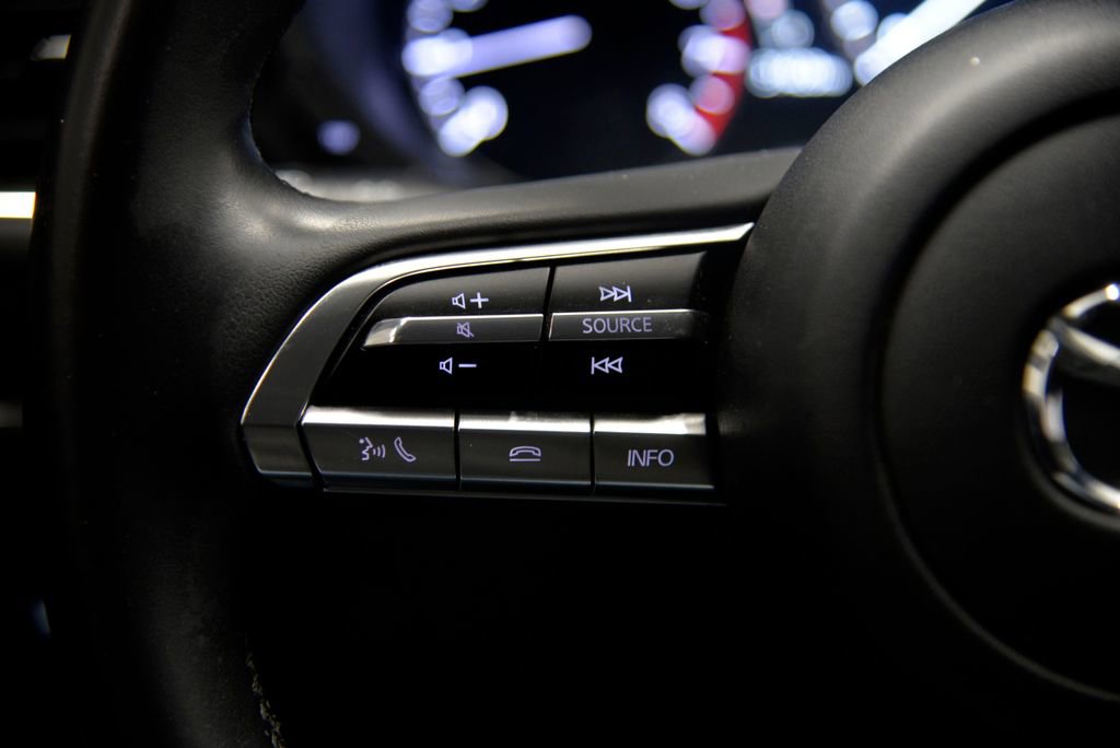 Used 2019 MAZDA MAZDA3 Sedan image 22