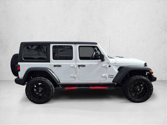 Used 2018 Jeep Wrangler Unlimited Sport S AWD/4WD image 4