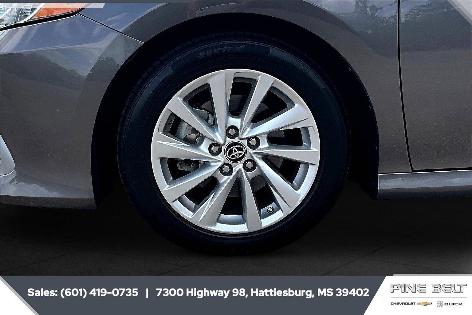 Used 2023 Toyota Camry LE FWD image 7