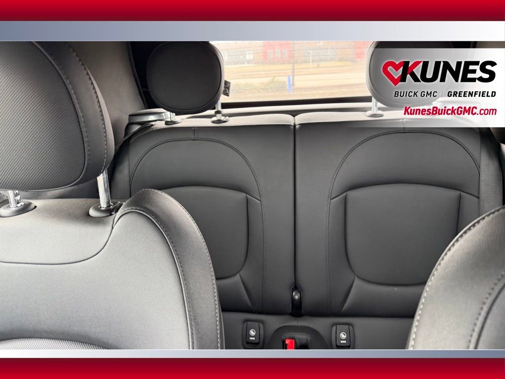 Used 2024 MINI Cooper S image 18