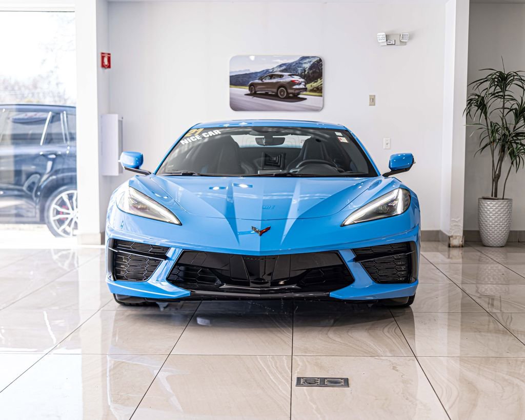 Used 2021 Chevrolet Corvette Stingray Convertible w/ 1LT image 3