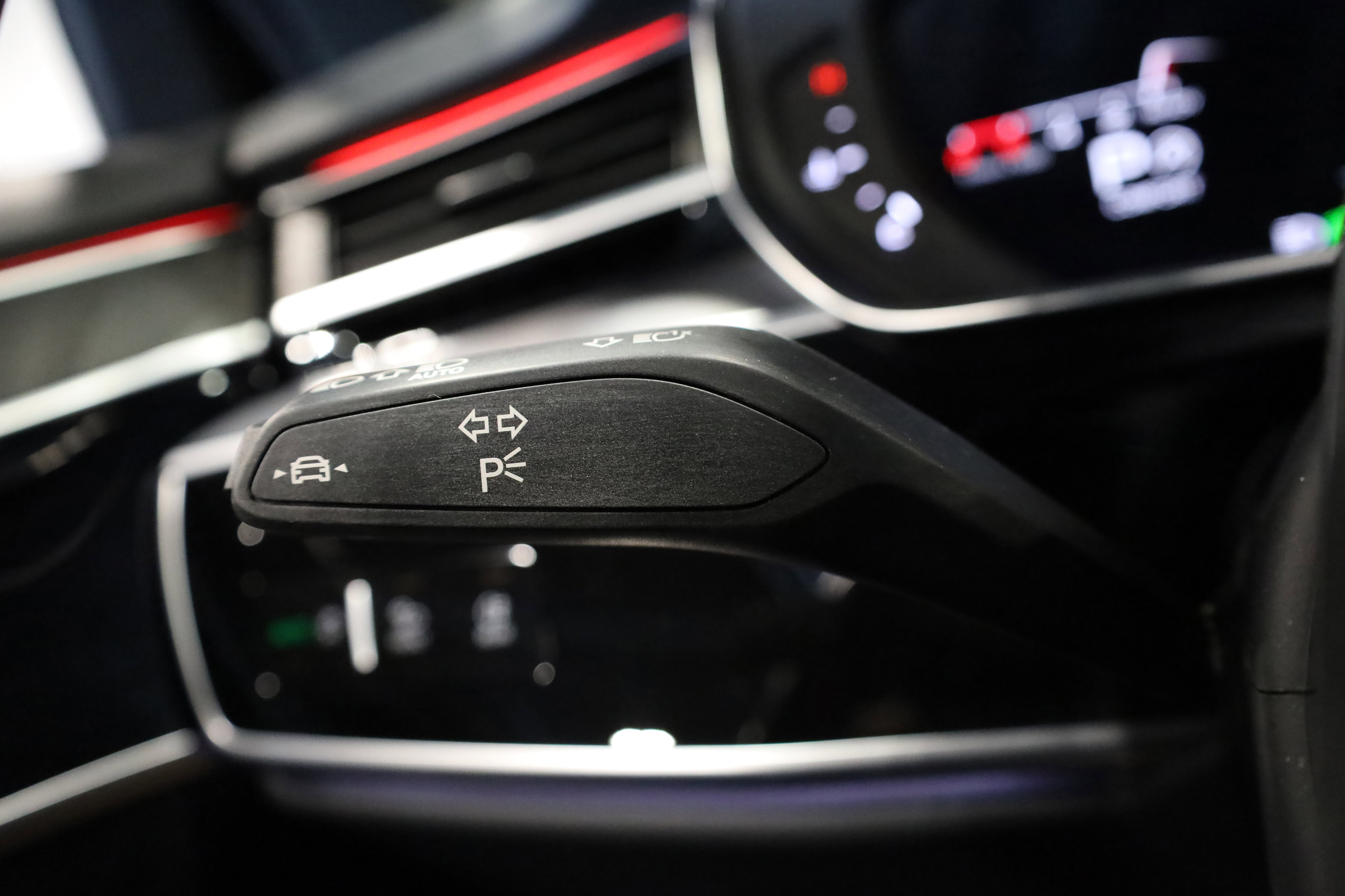 Used 2022 Audi A8 L 3.0T w/ Executive Package image 21