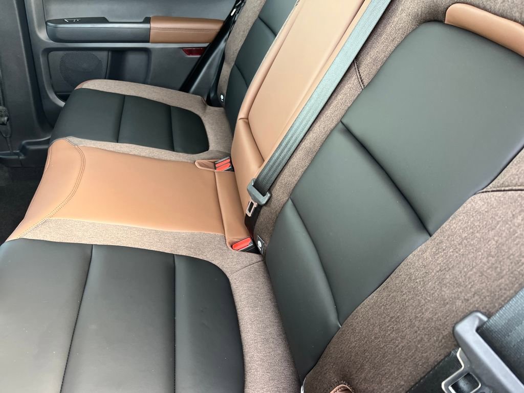 New 2025 Ford Bronco Sport Outer Banks w/ Topo Graphic Package image 20