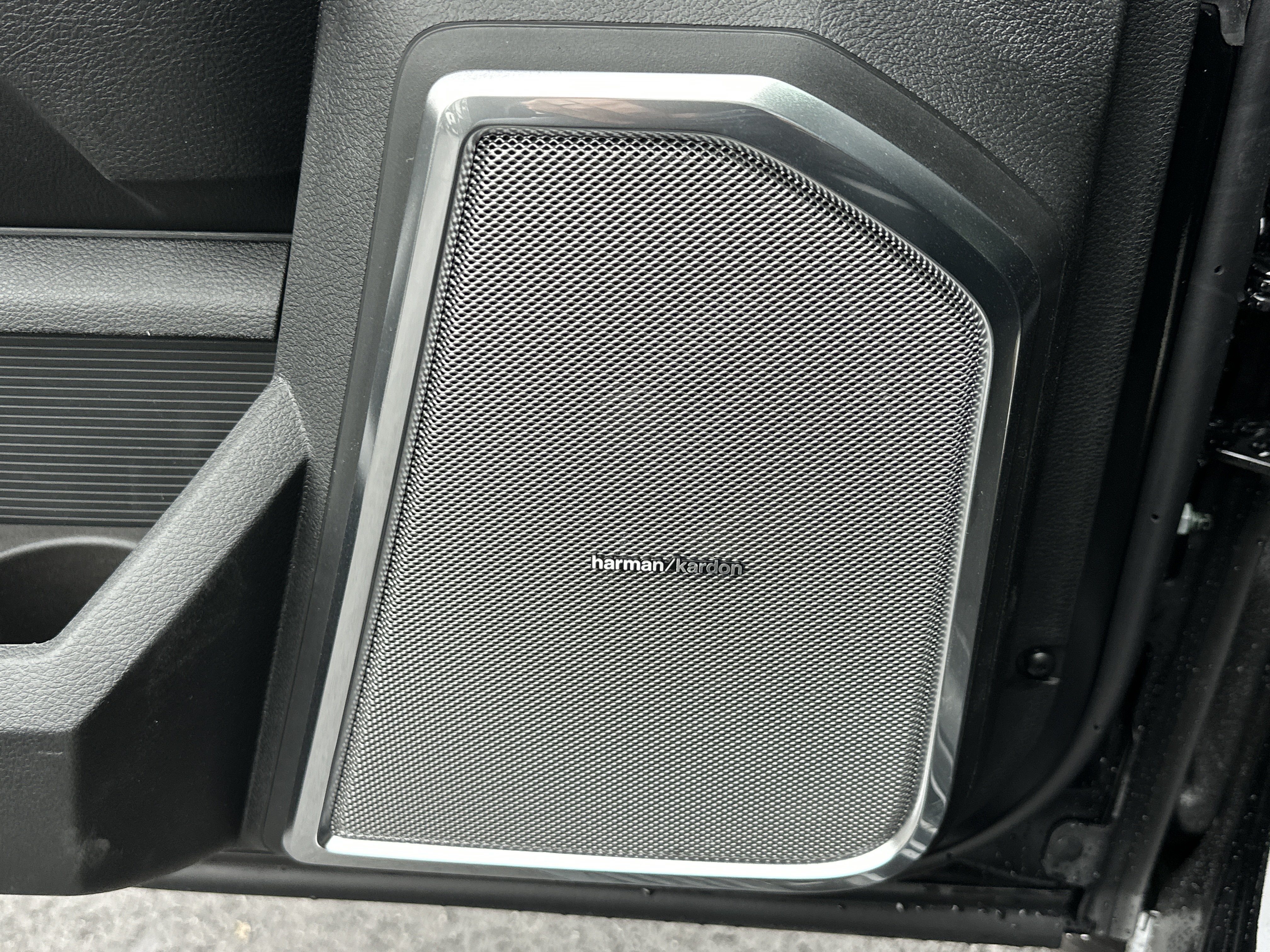 New 2027 RAM 2500 Laramie AWD/4WD image 17