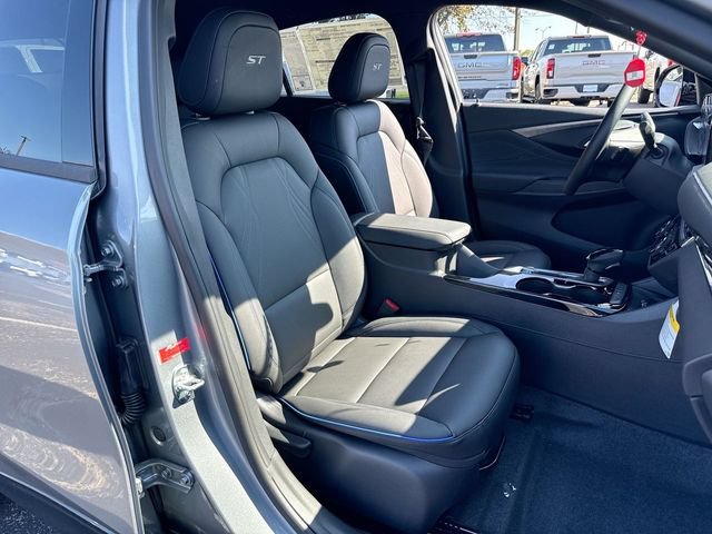 New 2026 Buick Envista Sport Touring w/ Convenience I Package FWD image 24