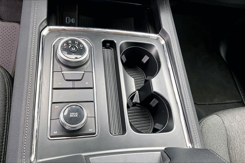 Used 2024 Ford Expedition Max XLT image 20