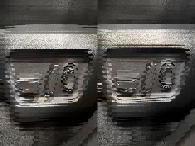 New 2026 Toyota RAV4 XSE image 25