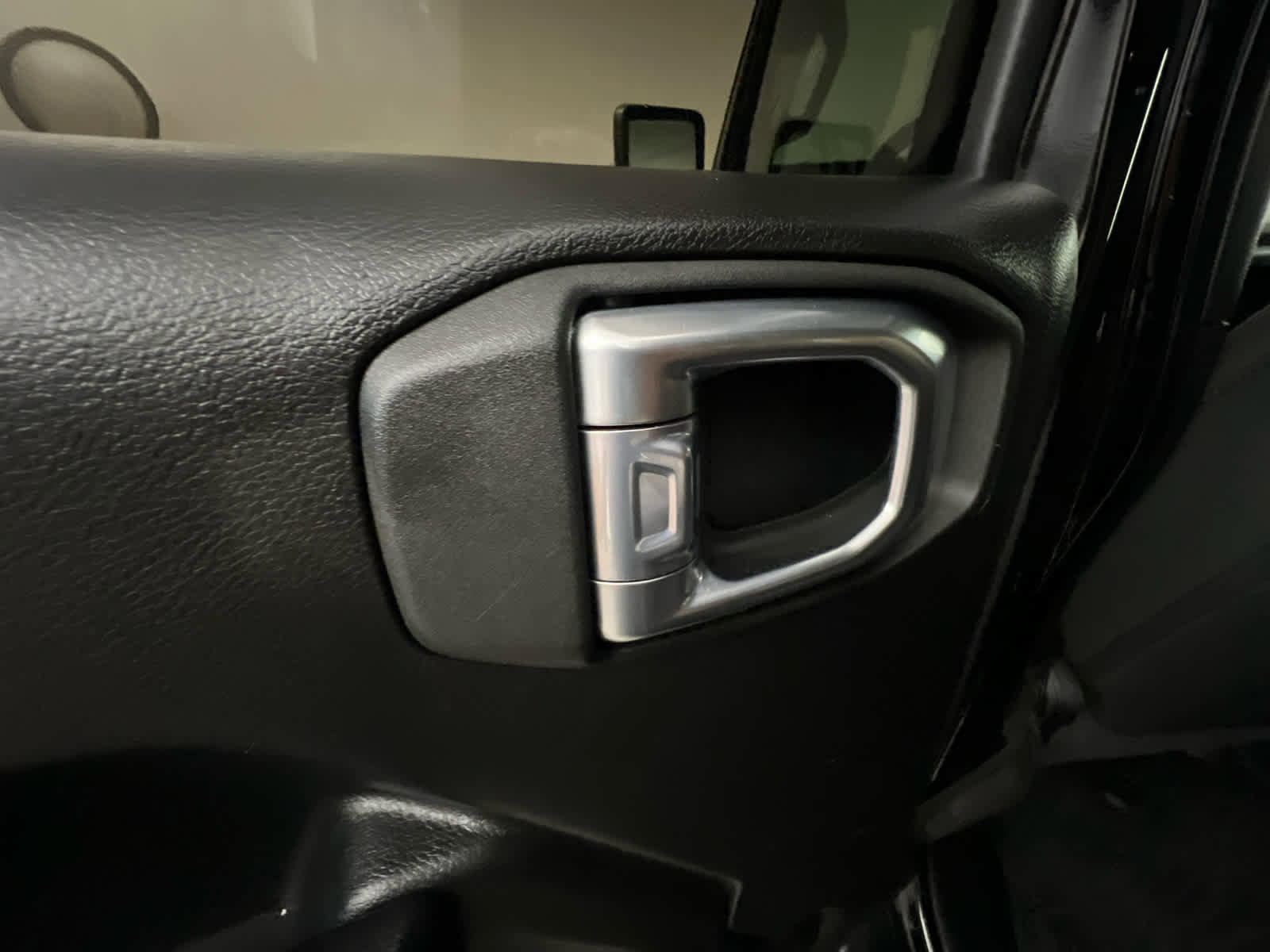 Used 2021 Jeep Wrangler Unlimited Willys image 20