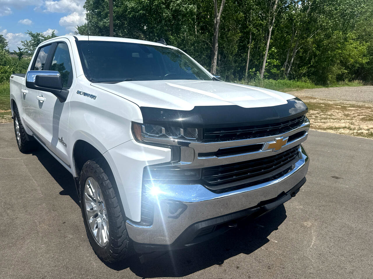Used 2019 Chevrolet Silverado 1500 LT image 3