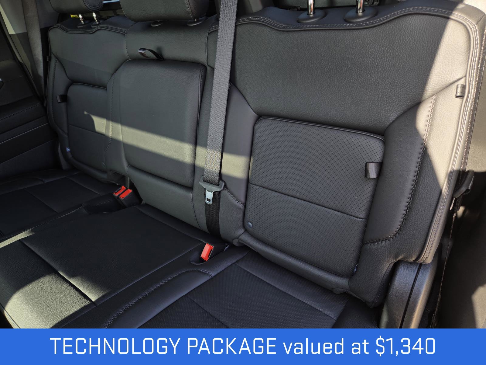 New 2026 GMC Sierra 2500 Denali w/ Technology Package AWD/4WD image 5
