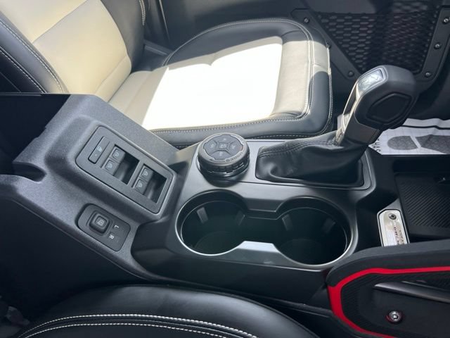 New 2026 Ford Bronco Outer Banks w/ Sasquatch Package AWD/4WD image 25