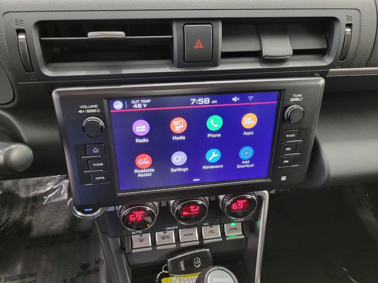 Used 2022 Toyota GR86 Premium w/ ALL Weather Mat Package (TMS) RWD image 7