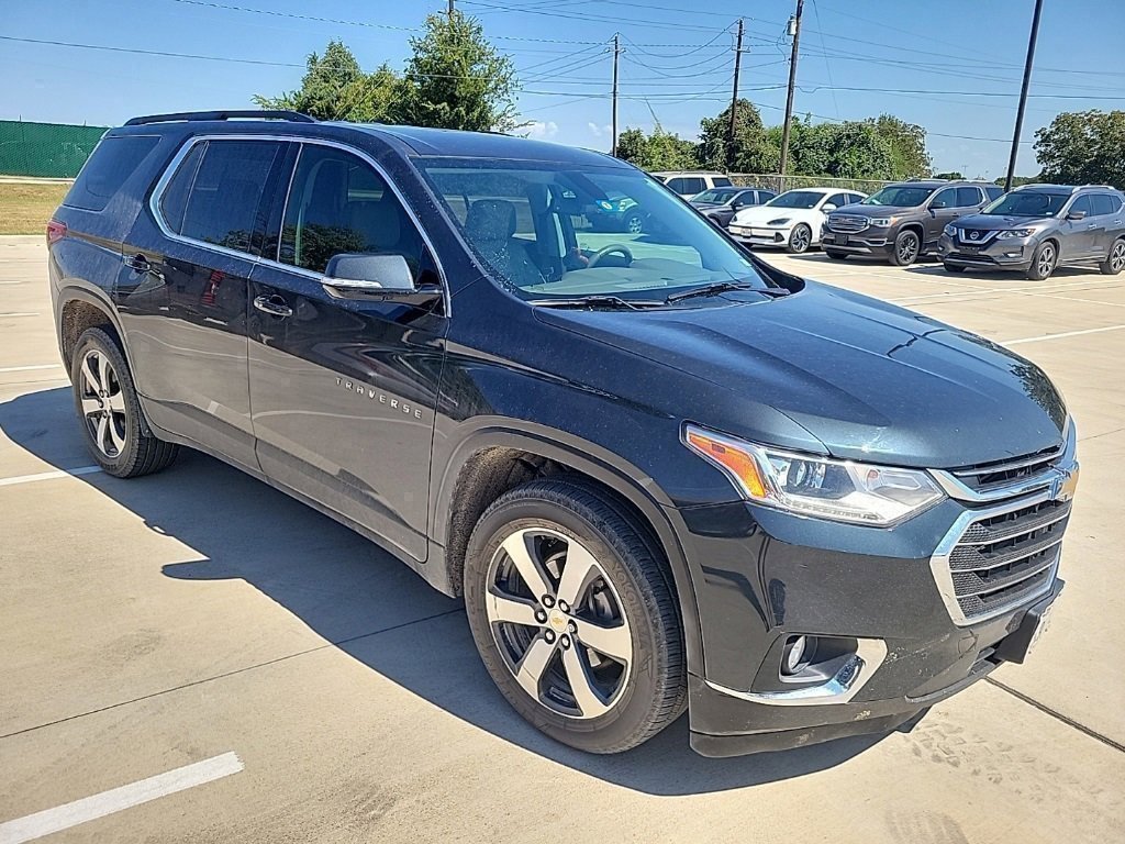 Used 2019 Chevrolet Traverse LT w/ LT Premium Package