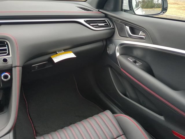 Used 2025 Genesis G70 2.5T w/ Sport Prestige Package RWD image 15