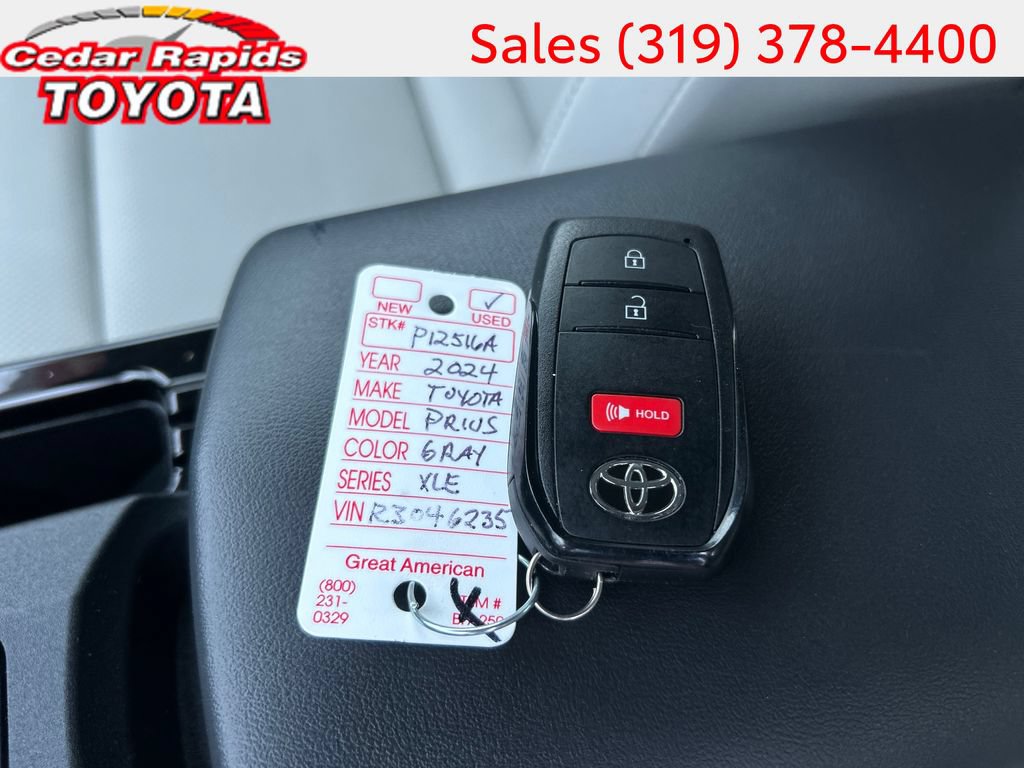 Certified 2024 Toyota Prius XLE FWD image 26