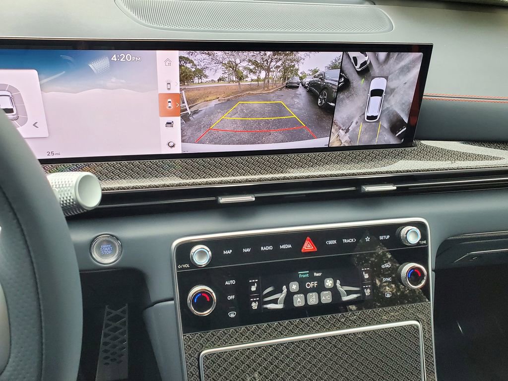 New 2025 Genesis GV80 3.5T e-SC image 9