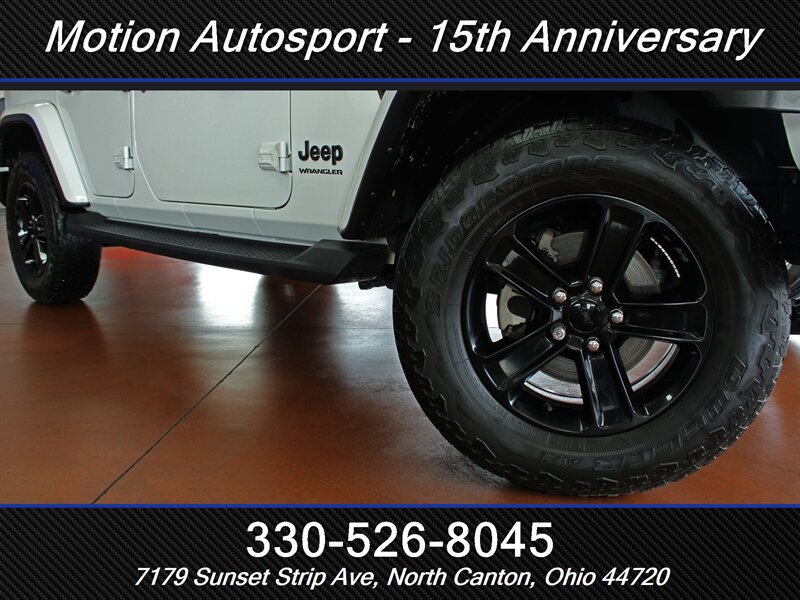 Used 2023 Jeep Wrangler Unlimited Sahara AWD/4WD image 54