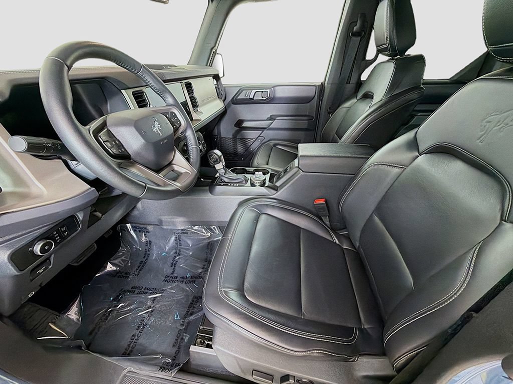 Used 2025 Ford Bronco Outer Banks AWD/4WD image 23